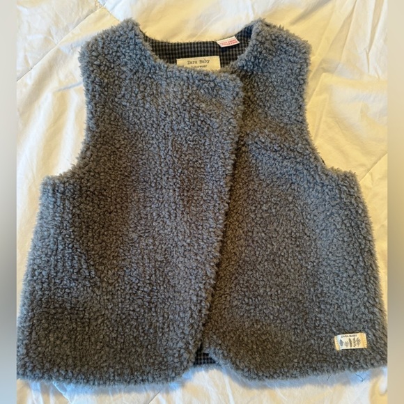 Zara Sherpa Vest with Matching Scarf/Neck Tie - Picture 3 of 8
